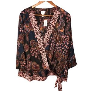 NWT Dressbarn Wrap Top Size XL